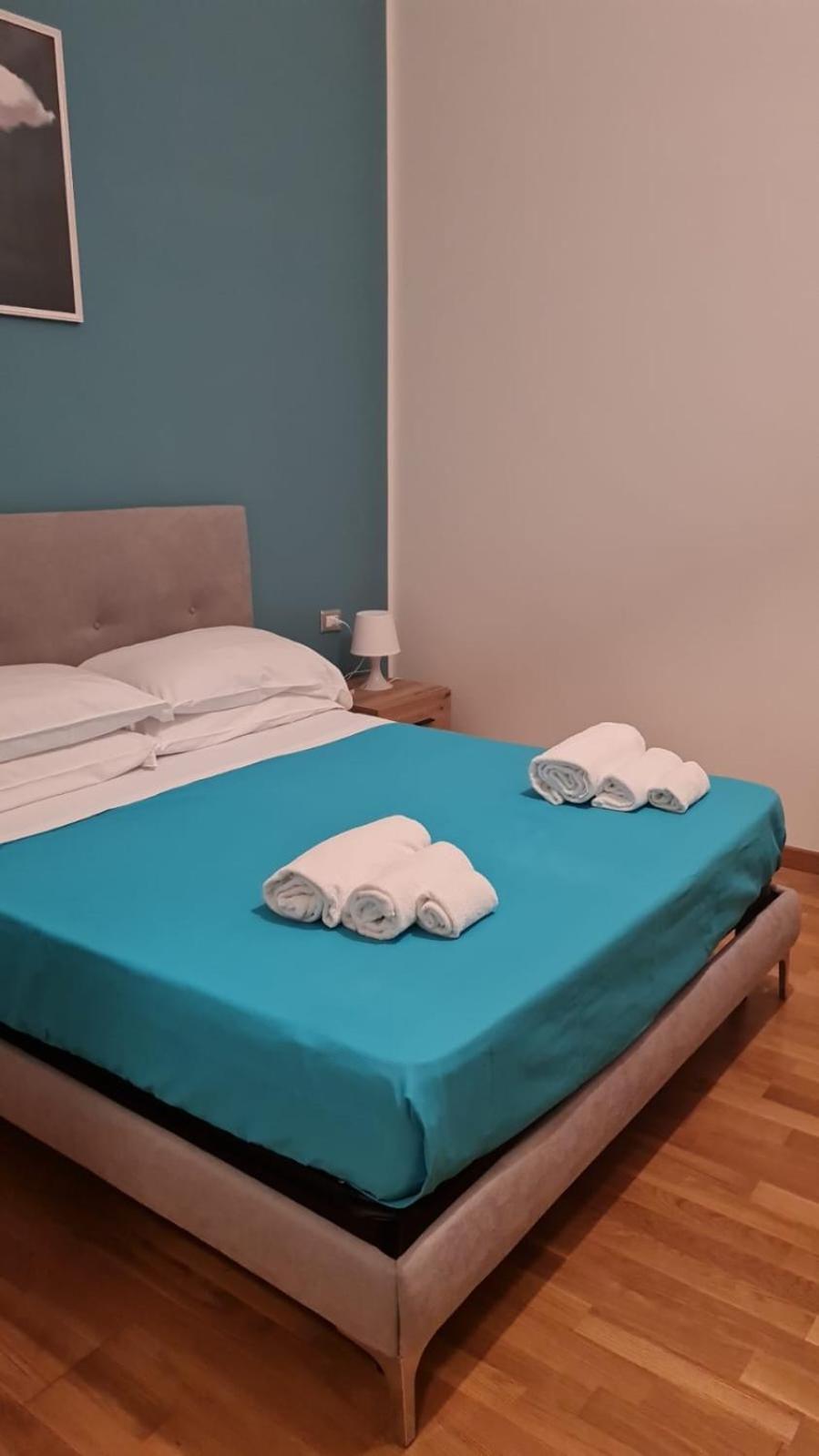 Apartament Stazione 54 Neapol Pokój zdjęcie